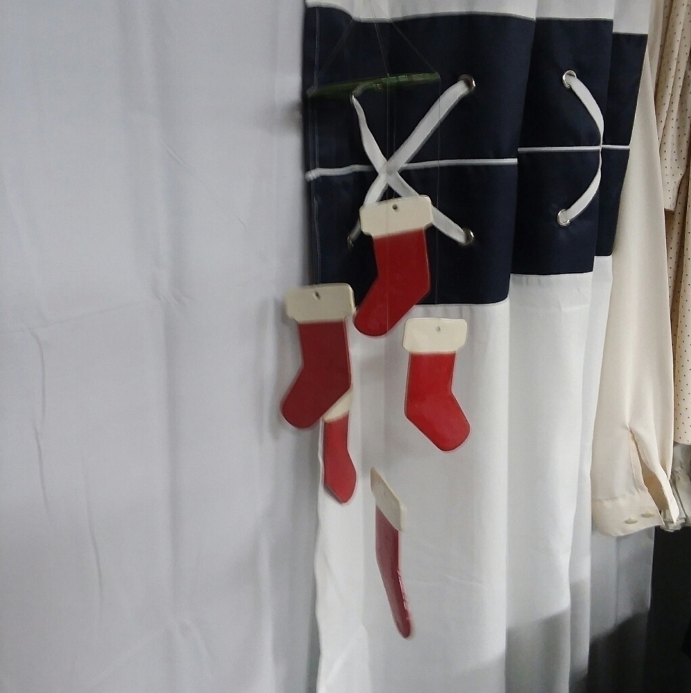 Holiday Decor Bundle - Picture 7 of 7